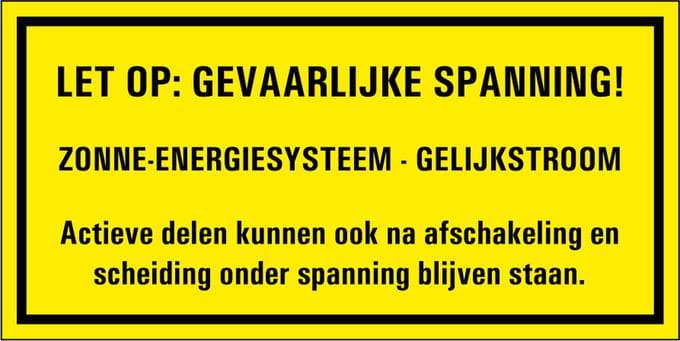 Gevaarlijke spanning zonnepanelen omvormer sticker 100 x 50 mm