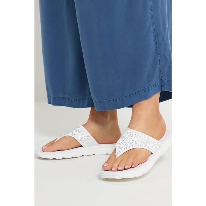 Yours Witte Tbar Sandalen Met Strasssteentjes In Brede Epasvormsize 42E