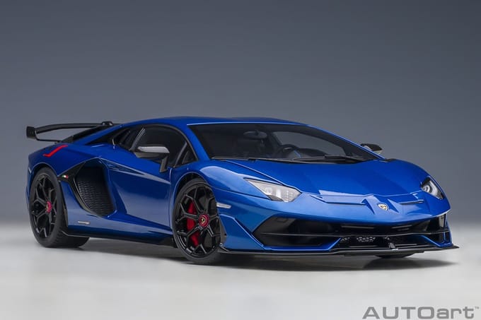 AUTOart 1/18 Lamborghini Aventador SVJ, Blu Nethuns