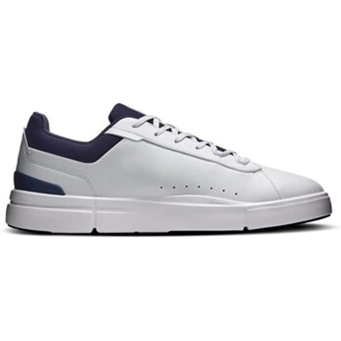 Lage Sneakers On The Roger Advantage