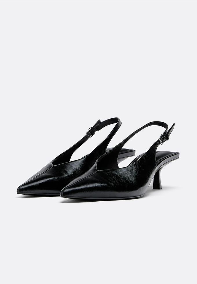 Stradivarius Schoenen met V-hals en kitten heel  Zwart 41