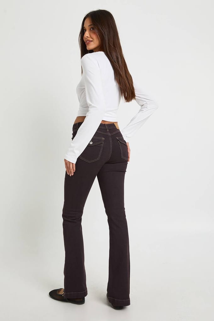 boohoo Dames Mid-rise Y2K bootcut jeans | Chocoladebruin | Maat: 44