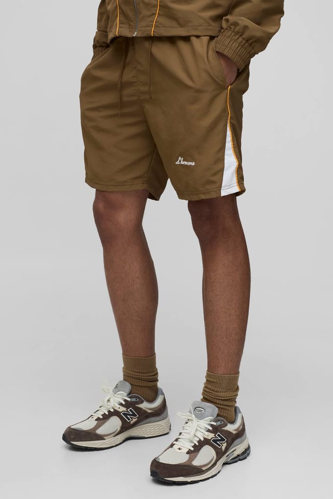 Elasticated Relaxed Fit Crinkle Colourblock Short | Brown | Size XS