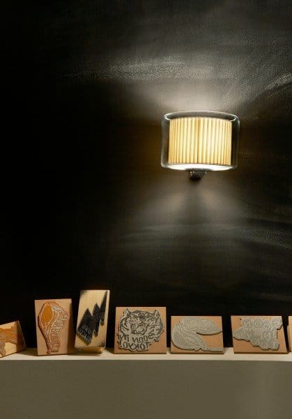 MARSET Mercer A wandlamp van glas en polyester