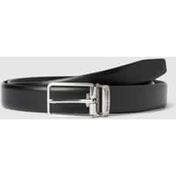 Riem met doornsluiting