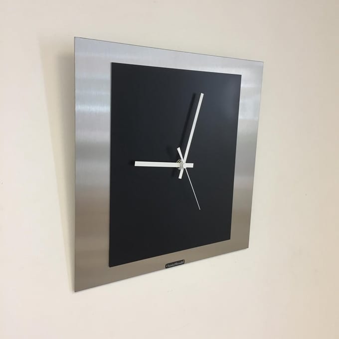 Wandklok THE SQUARE BLACK -MODERN DUTCH DESIGN