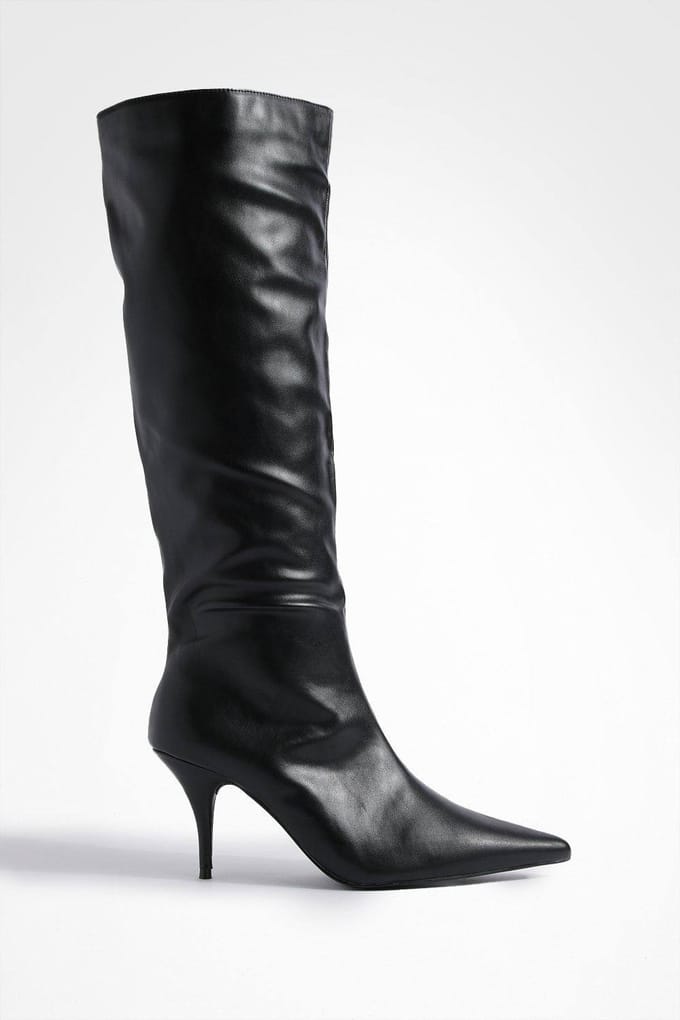 boohoo Dames Laaggehakte puntige kolomlaarzen | Black | Maat: 7