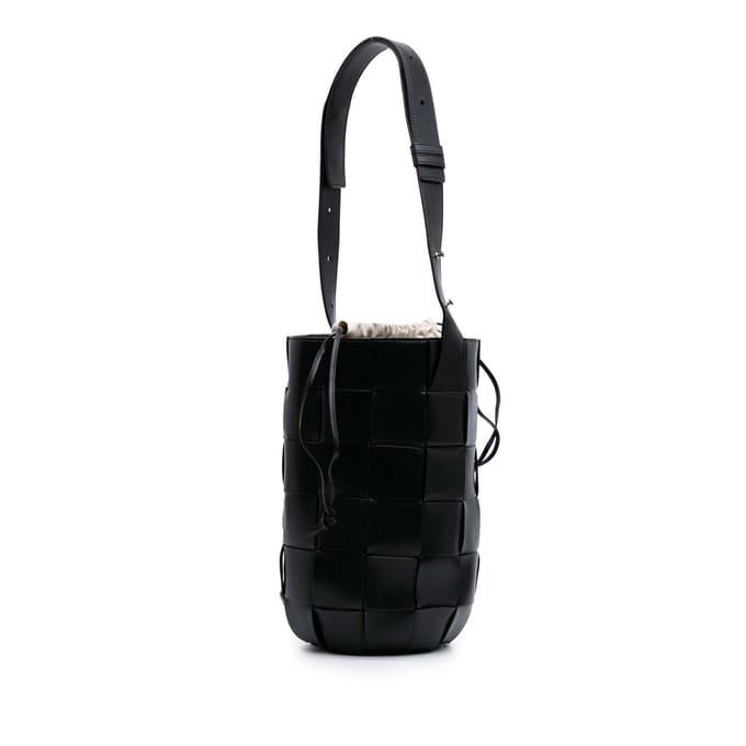 Pouch Buckethandtas van Woven Leer