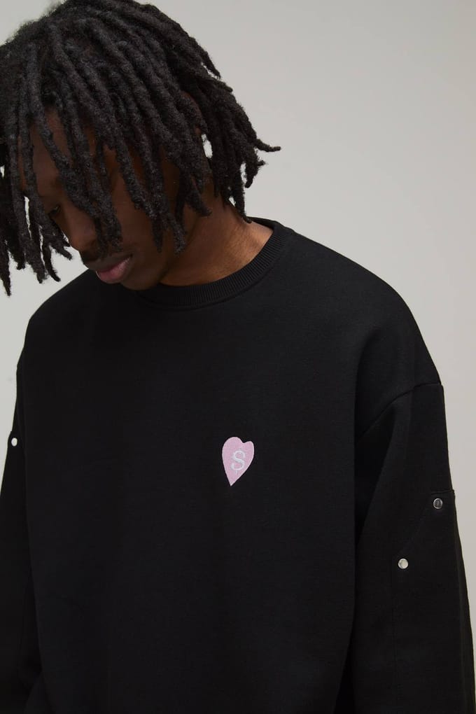 Oversized Boxy Embroidered Heart Panelled Sweatshirt | Black | Size Small