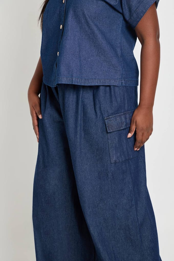 boohoo Dames Plus Chambray Ballonbroek | Indigo | Maat: 52