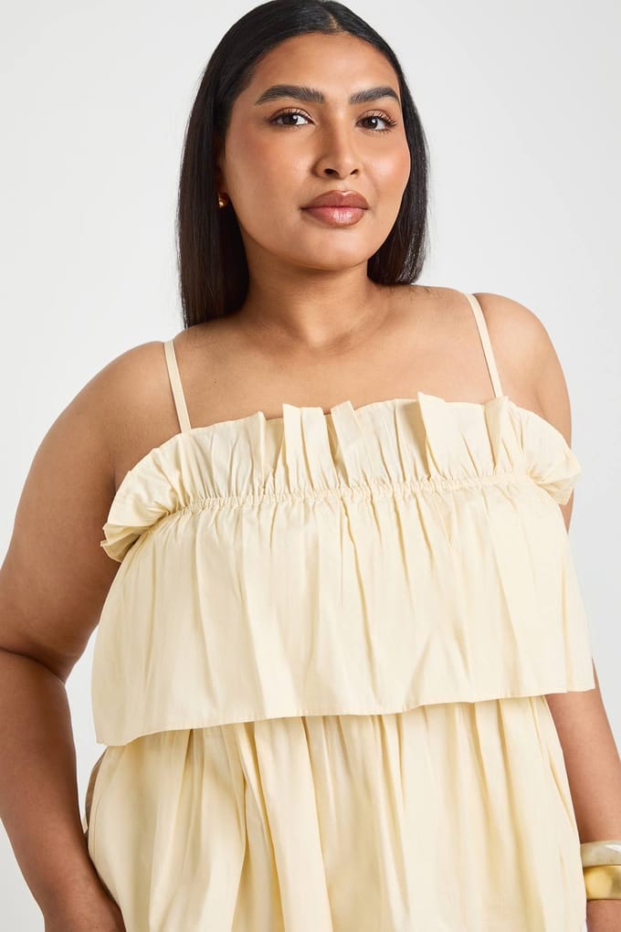 boohoo Dames Plus Gelaagde Gerimpelde Poplin Top | Citroen | Maat: 48