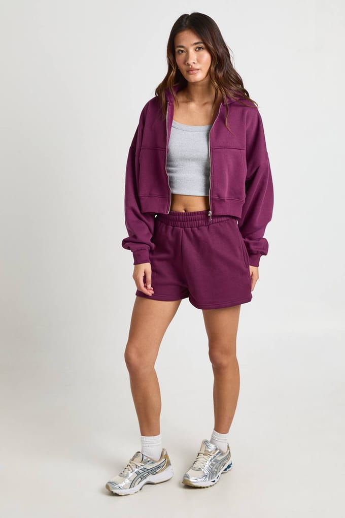 boohoo Dames Sweatshort Met Hoge Taille En Interne Trekkoord | Dark Cherry | Maat: Small