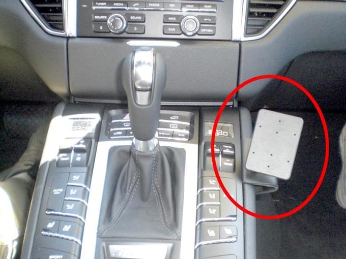 Brodit ProClip houder geschikt voor Porsche Macan 2015 - Console mount, Right
