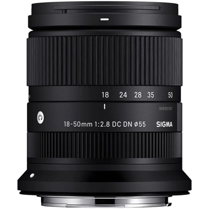 Sigma 18-50mm f/2.8 DC DN Contemporary Canon RF Mount