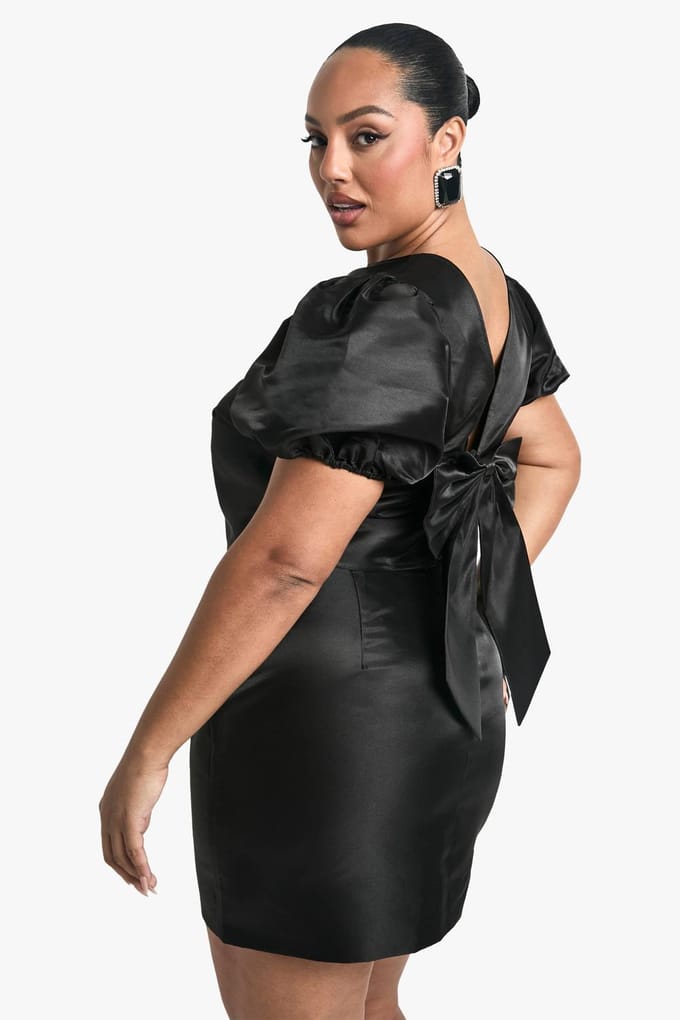 boohoo Dames Plus Taffeta Mini Rok | Zwart | Maat: 54