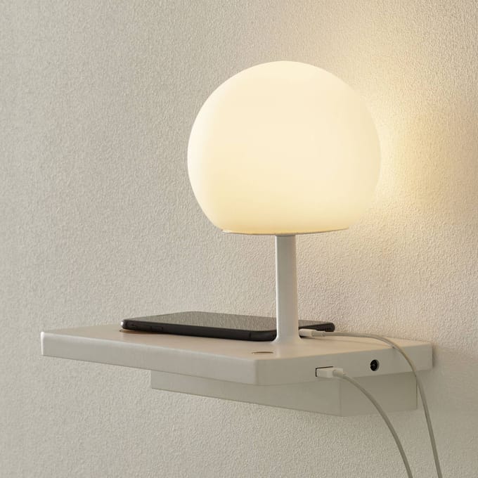 FARO BARCELONA LED wandlamp Niko - inductieve laadruimte links