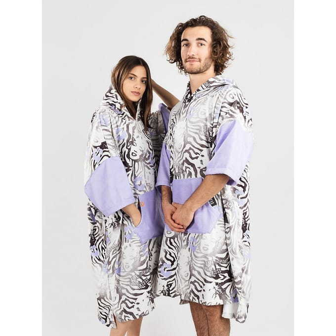 Poncho After Essentials Pro Series Maud Lecar