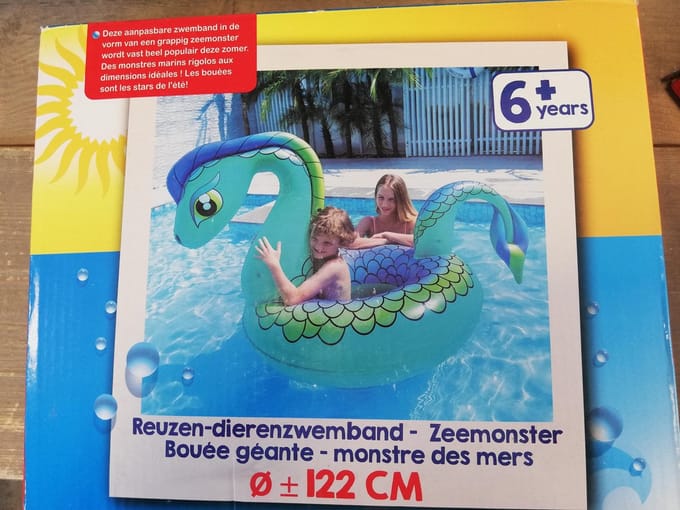 Zwemband - Reuze - Zeemonster - 122 cm