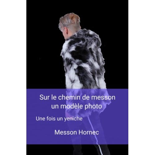 Sur Le Chemin De Messon, Un Modèle Photo - Messon Hornec