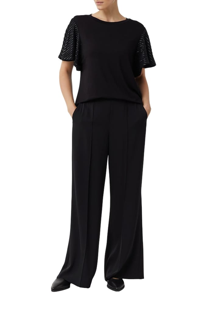 Comma  T-shirts Black Taglia: 40 | Maglie Sportivi Outlet | Donna | Nero