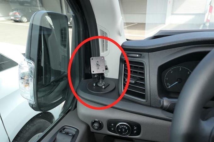Brodit ProClip houder geschikt voor Ford Transit 2020 - Left mount, Hoog Extra sterk
