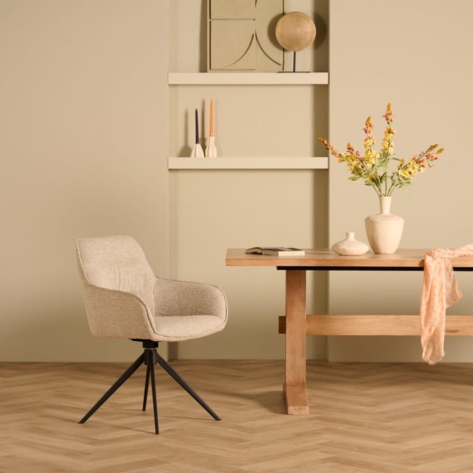 Eetkamerstoel Look - Bouclé Beige - Draaibaar met ARS & Zwarte Spinpoot