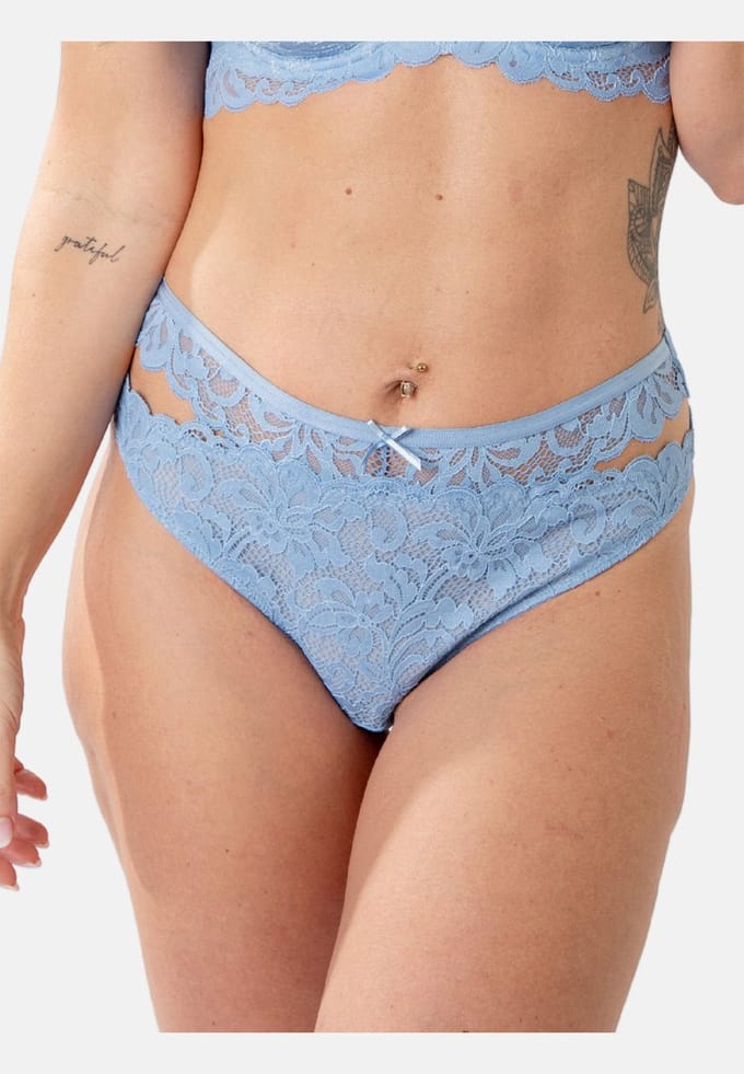 String TRUE LUNA