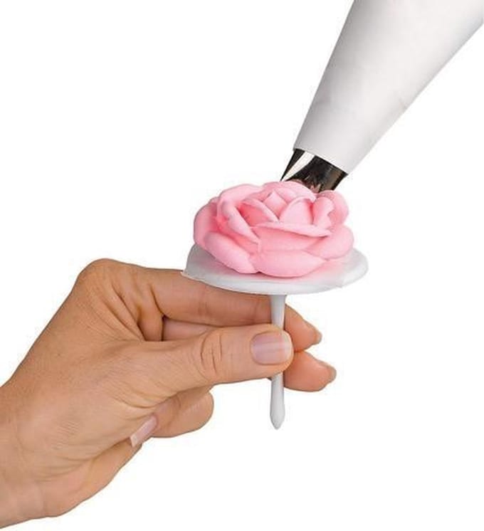Wilton pre-cut Icing Making Flower Squares pk/50
