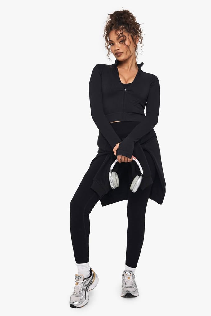 Dames Boohoo Basics Naadloze Rib Zip-Through Jas | Black | Maat: Large