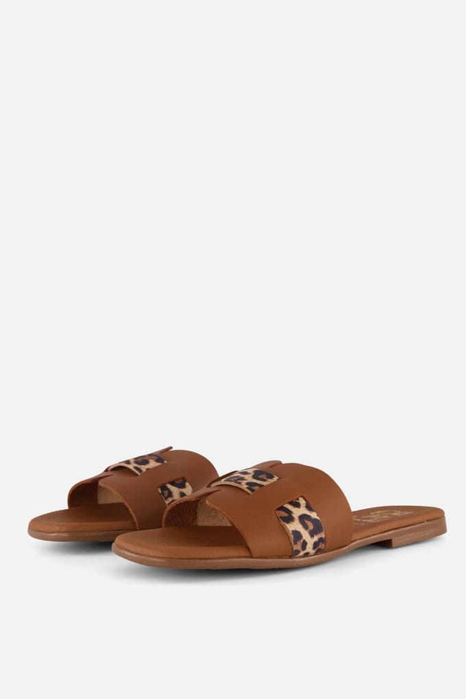 Oh My Sandals Oh My Sandals Leopard Slippers goud Leer