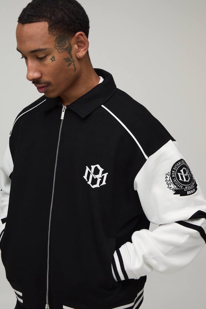 Boxy Fit Varsity Jack Met Kraag En Colour Block Design | Black | Size Small
