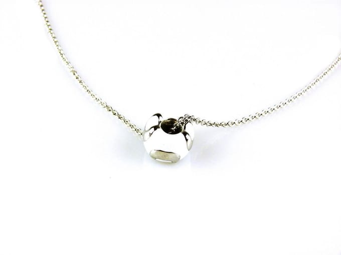 model Giada ketting in zilver met hanger bol witte email