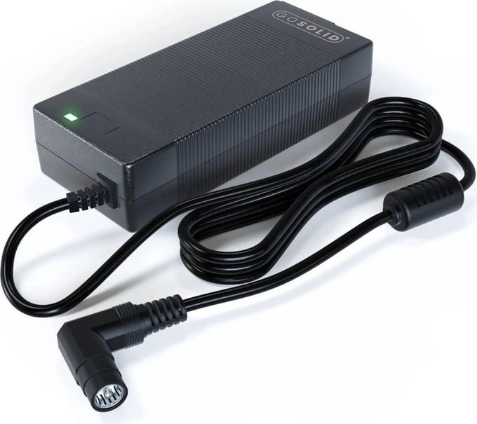GO SOLID! ® Elektrische fietsoplader geschikt voor Cortina S3 & S4 - 29.4V 2A met 1-polige plug