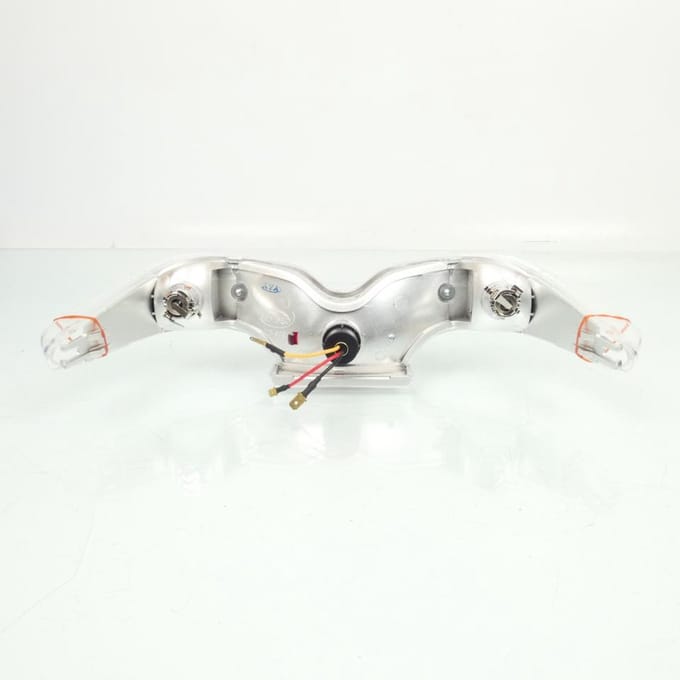 Feu arrière TNT pour Scooter Gilera 50 Runner type Lexus Neuf