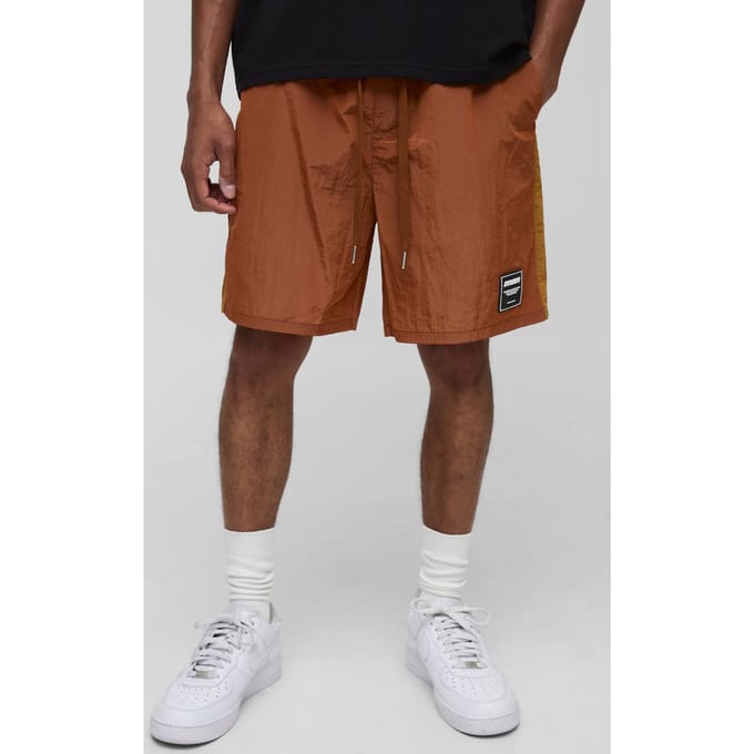 Relaxte pasvorm hoogglanzende gerimpelde nylonshorts | Burnt Orange | Size Medium