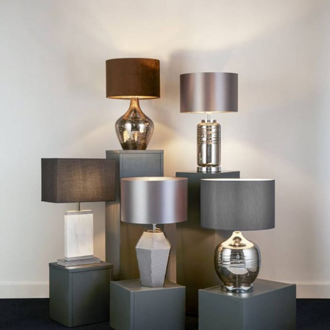 Searchlight Tafellamp Polygon met glazen voet