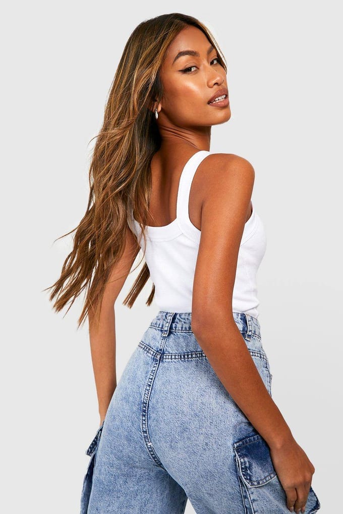 boohoo Dames Geribbelde vest met dikke binding en gebogen bandjes | Wit | Maat: 38