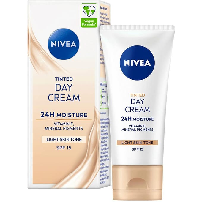 Nivea Tinted Day Cream Light - 50 ml