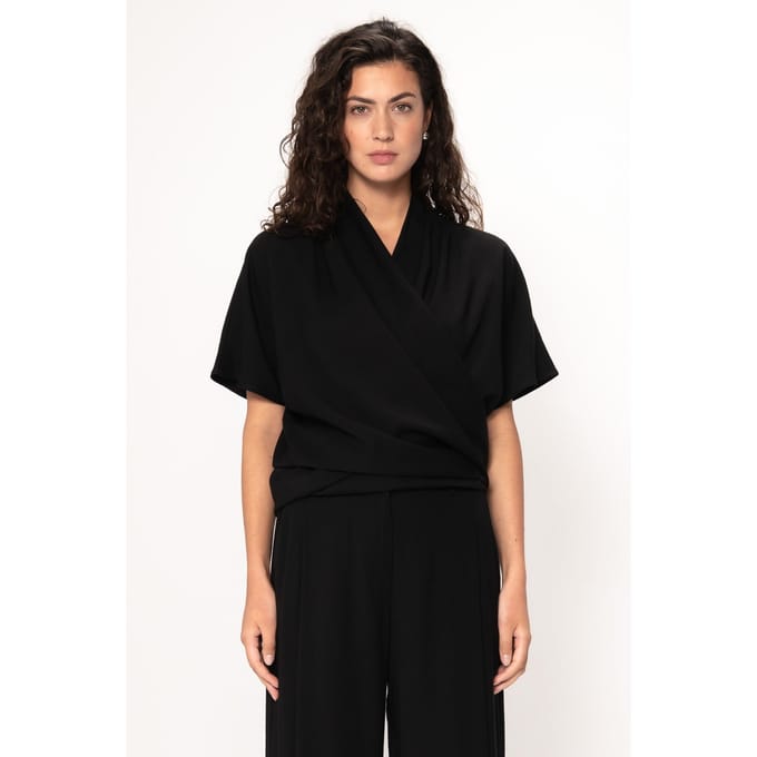 VIVEH Novae Top Black Größe: 34/36 | Blusen Outlet | Damen | Schwarz