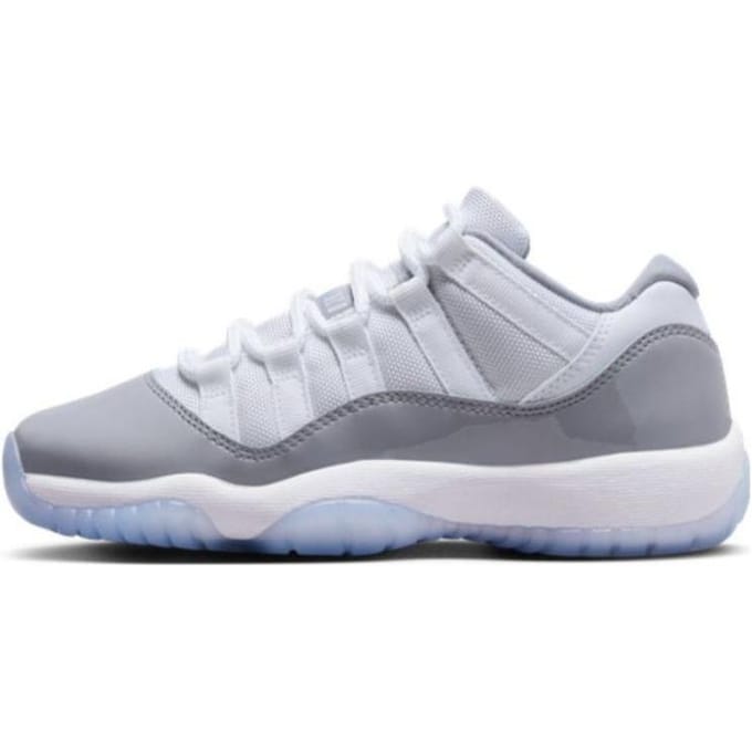 Air Jordan 11 Retro Low Cement Grey (GS) - Maat 36