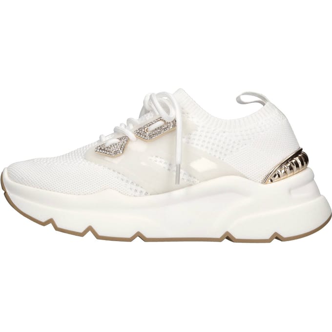 Emanuelle Vee Witte sneakers