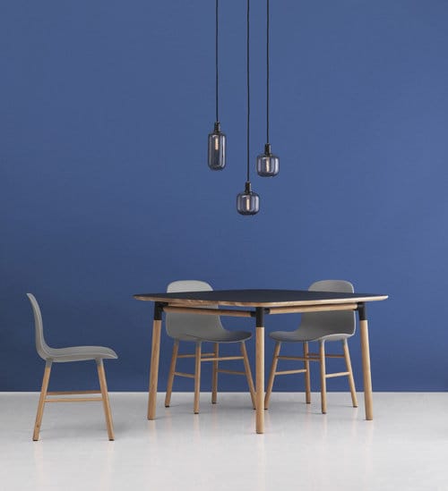 Normann Copenhagen - Form stoel met metalen frame - wit