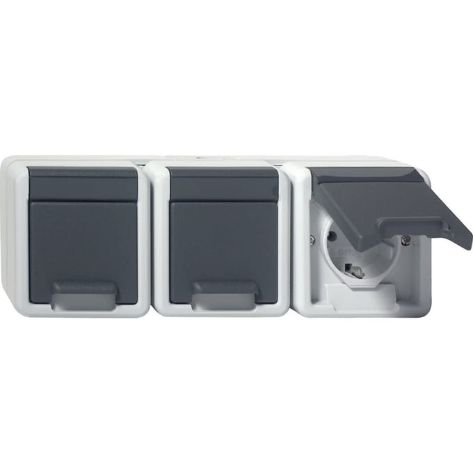 Gira Drievoudige Schuko Stopcontact Met Scharnierende Afdekking IP44 Grijs - 478930