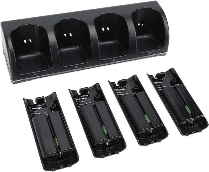 Oplaaddock - Batterijstation - Gaming Controllers - 4-in-1 Laden - 4x 2800mAh - Zwart