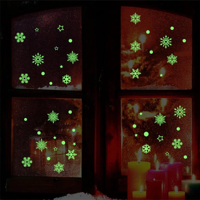 KELERINO. Glow in the dark Sneeuwvlokken en Sterren