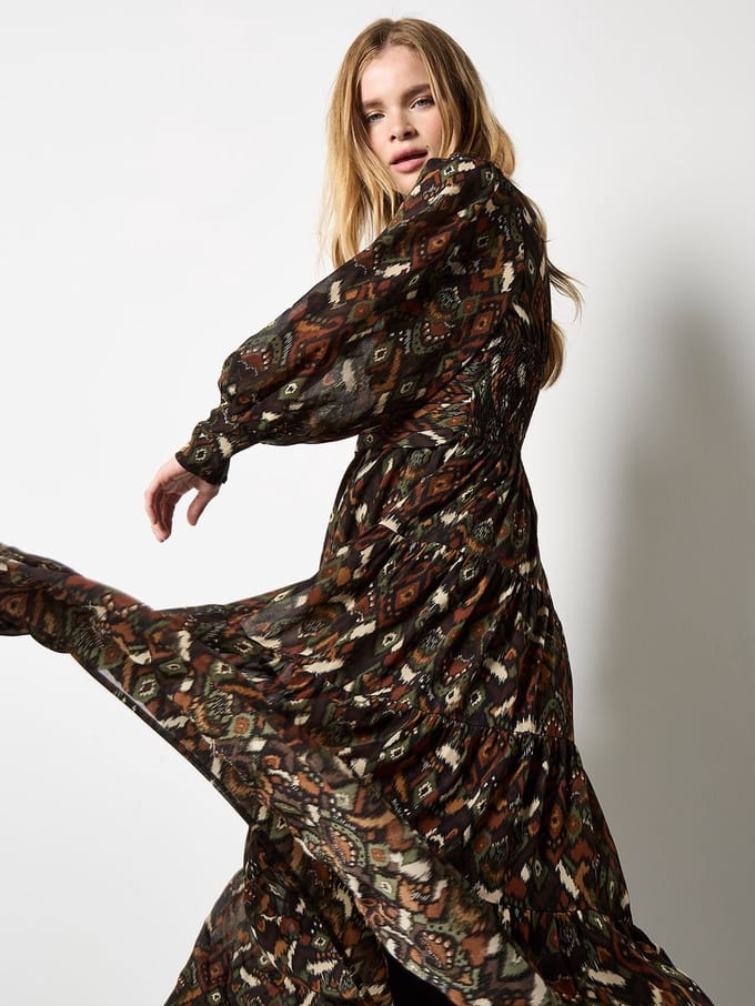 Ikat chiffon maxi-jurk met lagen