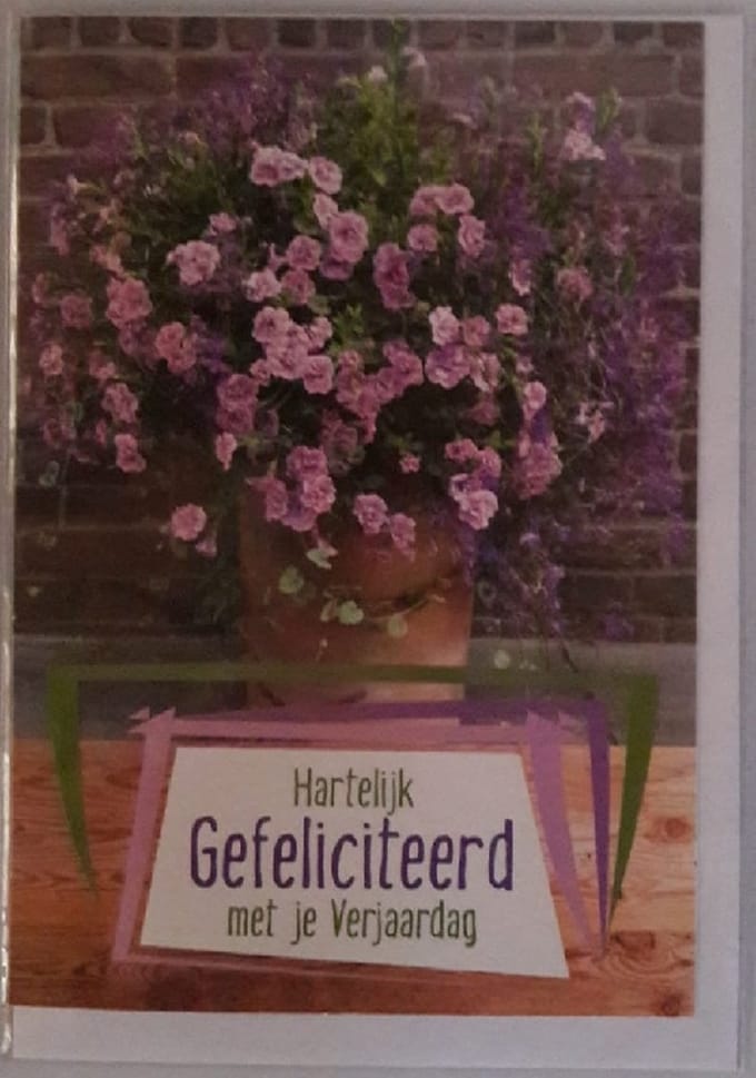 Verjaardagskaart Bloemen – Hartelijk Gefeliciteerd - Dubbele Wenskaart met Envelop