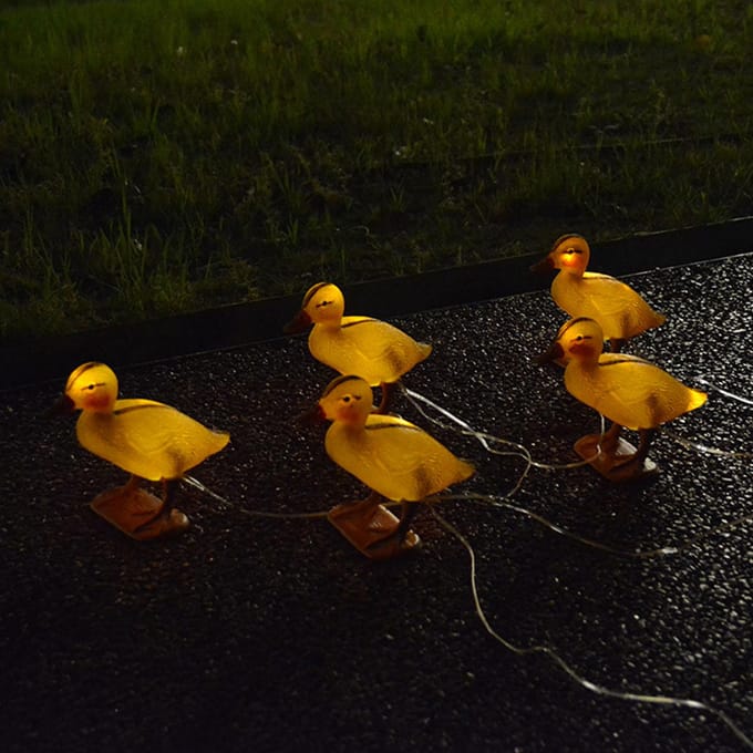 Zonne Eend Tuinlamp Gele Eend Buitenlamp Beeld Dier Schattige Eenden Tuindecor Gazonlamp voor yellow