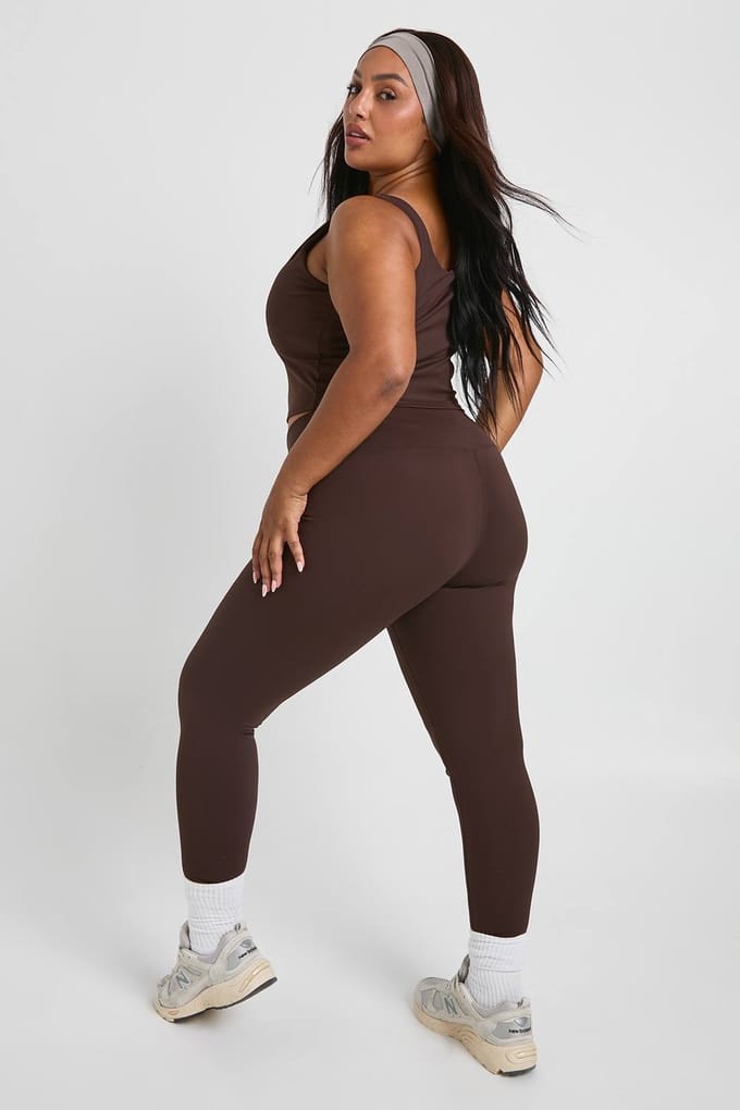 boohoo Dames Plus superzachte sculpting naaddetaillegging | Koffie | Maat: 48