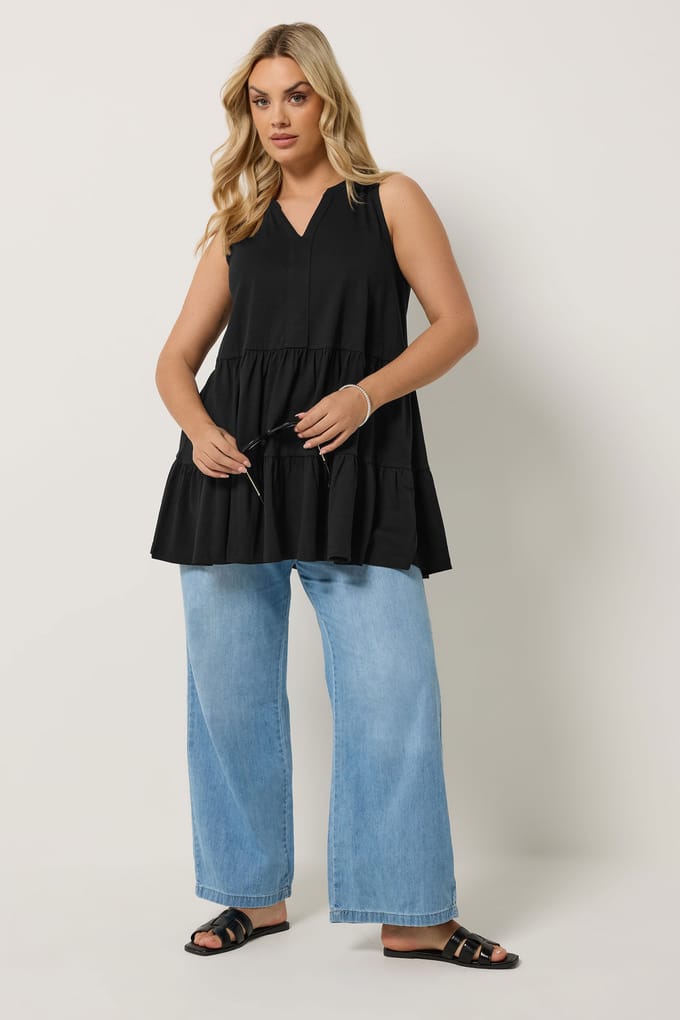 Yours Uours Zwarte Vest Met Vhals En Laagjessize 48